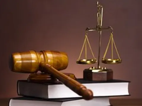 CHÍNH SÁCH ĐẶC THÙ: Hoãn, tạm đình chỉ chấp hành hình phạt tù; miễn, giảm hình phạt tù; xóa án tích