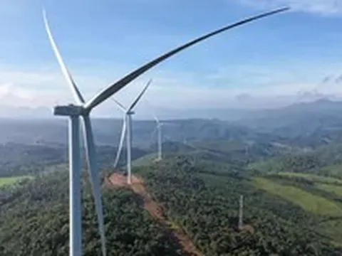 Việt Nam tăng mạnh mua điện từ Lào, Trung Quốc
