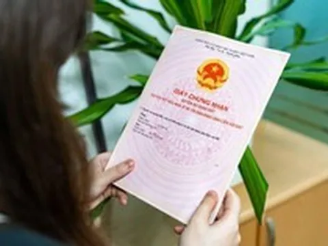 Chính thức từ nay, chậm sang tên sổ đỏ có thể bị phạt tới 6 triệu đồng