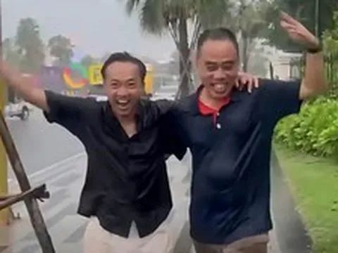 Cường Đô La ra đường tắm mưa: "Chỉ sợ về nhà vợ la"