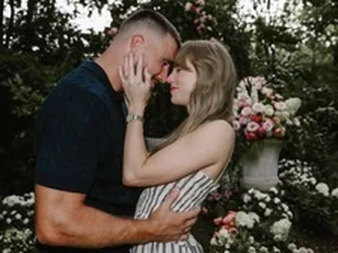 Căn biệt thự của Taylor Swift và Travis Kelce: Có cả rạp phim, hầm rượu, sân golf dưới lòng đất