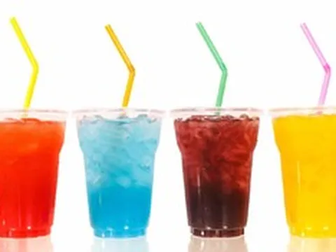 Uống 5 chai nước ngọt mỗi ngày, người phụ nữ 35 tuổi bất ngờ khi đi khám