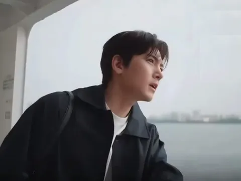 “Nam thần vạn người mê” trở lại với thể loại hài lãng mạn