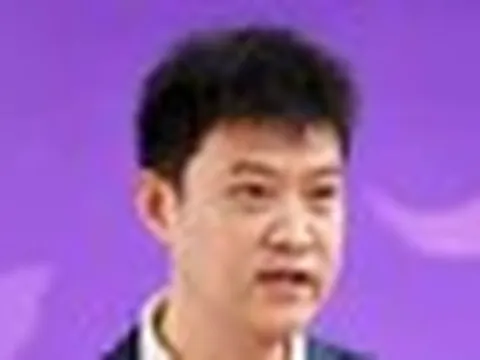 MC Thư Khải đột tử tại đài truyền hình