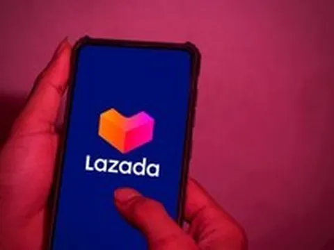 Lazada sắp tung “bão” voucher cho người dùng