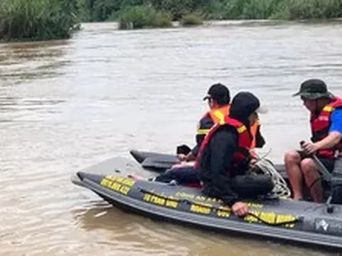 Tìm thấy thi thể nữ sinh rơi xuống sông