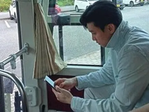 Nam diễn viên đình đám quê Cần Thơ đi bán mì ở khắp TP.HCM