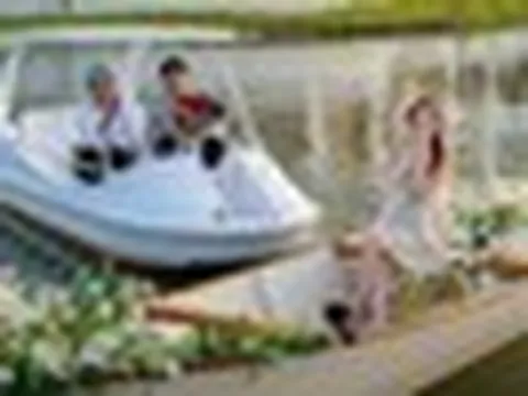 Hỷ sự showbiz: Nàng hậu đăng quang năm 2019 vừa được cầu hôn, nửa kia là "thái tử đế chế giải trí" trăm tỷ