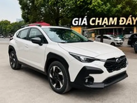 Giá Subaru Crosstrek chạm ‘đáy’: Giảm cao nhất 329 triệu đồng, bản tiêu chuẩn rẻ ngang Corolla Cross