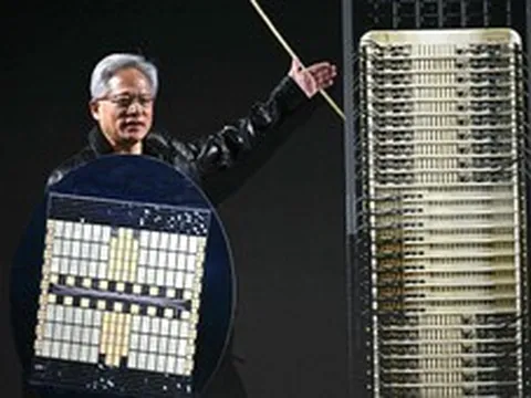 CEO NVIDIA Jensen Huang chúc mừng OpenAI, nói AGI đã đến: Không quên nhắc mọi người GPT-6 được huấn luyện trên chip AI nào