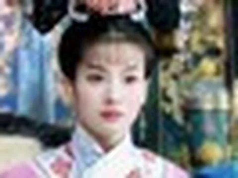 Tiểu Yến Tử từng nhận 'gạch đá' vì diễn xuất, U50 viên mãn bên chồng tài tử