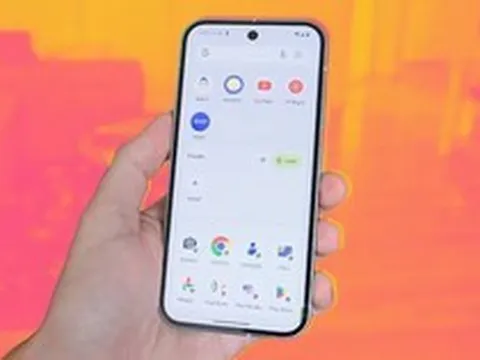 Tất cả người dùng điện thoại thông minh chú ý: Rà soát thiết bị của bạn xem có các ứng dụng này không?