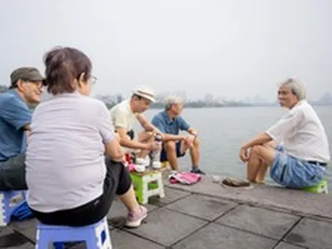 Điểm 10 cho những ai dậy sớm đón một Hà Nội rất khác sáng nay: Mát mẻ, dễ chịu khi đợt không khí lạnh đầu tiên tràn về