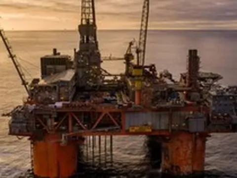 Khoan 940m xuống dưới đáy biển, phát hiện cột hydrocarbon chất lượng cao dày 25m