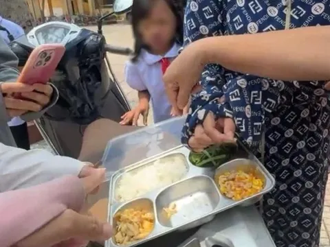 Vụ cơm bán trú 'lèo tèo, giao muộn': Thành ủy Hà Nội chỉ đạo kiểm tra