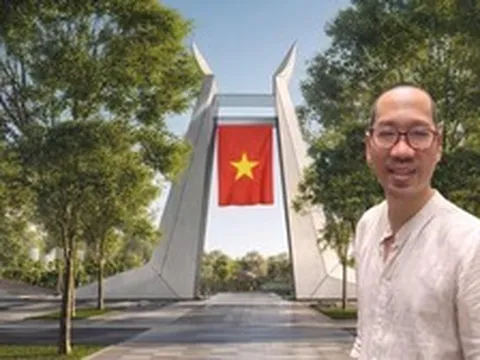 "Quanh Hồ Gươm, không cần các biểu tượng ngoại lai, xa lạ với tâm thức văn hóa Hà Nội"