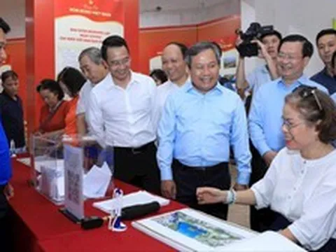 Công trình xây mới tại hồ Gươm đều được xin ý kiến nhân dân