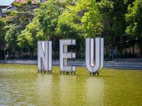 40% sinh viên đỗ Đại học Kinh tế Quốc dân đạt từ 27 điểm