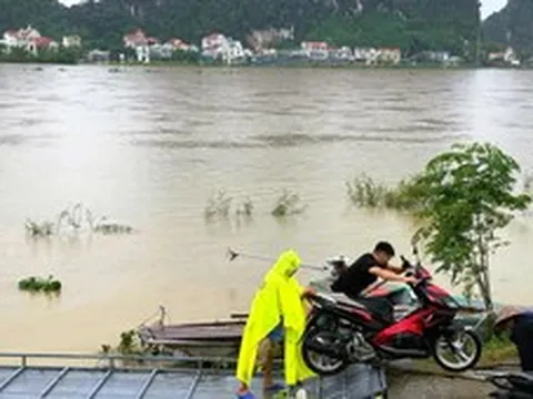 Nước sông Hoàng Long đạt đỉnh, sông Đáy tiếp tục lên, cảnh báo ngập lụt trên diện rộng