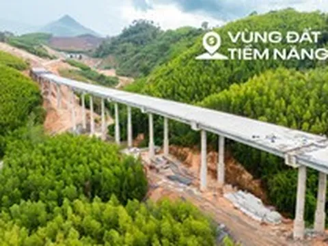 Một đoạn đường chỉ dài 11 km nhưng có đến 10 cây cầu cùng hầm cấp đặc biệt, nhà thầu huy động đến 600 người, quyết thông xe sau 3 tháng nữa