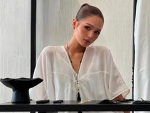 Xoài Non đáp trả bình luận về chồng cũ