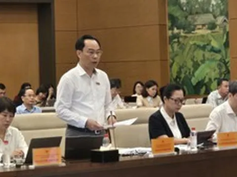 Làm rõ thực trạng, nguyên nhân, trách nhiệm và hướng xử lý các vấn đề lớn của ngành giáo dục