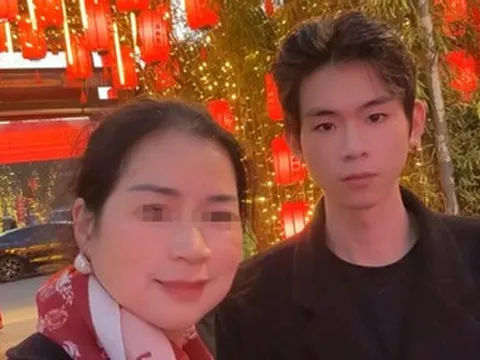 Mẹ hiến tạng con trai 23 tuổi cứu 7 người, lời từ biệt gây xúc động