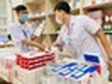 Đề xuất 372 bệnh mạn tính được kê đơn thuốc ngoại trú đến 90 ngày