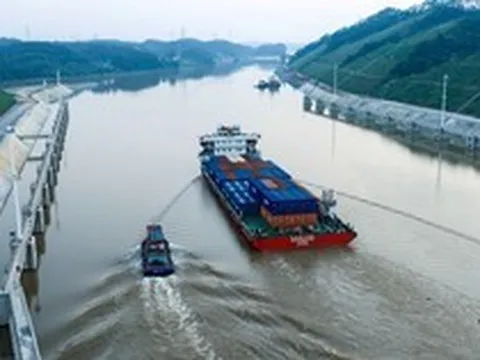 Kênh đào tỷ USD của Trung Quốc vừa mở, hàng đi Việt Nam trở thành “phép thử”: Hành trình có thể rút 400 km