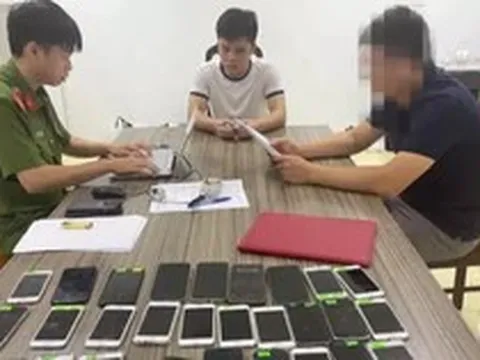 Kịch bản lừa tiền của 8 đối tượng giả danh shipper