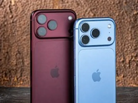 Nghịch lý iPhone 18 Pro Max, bản đắt nhất lại dùng bộ nhớ chậm hơn: Nếu là hãng Android, có lẽ đã bị "ném đá" trên toàn cầu