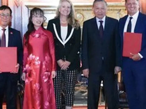 Vietjet ký kết với Starlink đưa internet tốc độ cao lên các chuyến bay