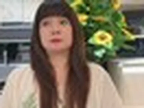 Diễn viên Lệ Hằng nói về sai lầm: "Mình cắt quan hệ với gia đình rồi quan hệ với dân xã hội"