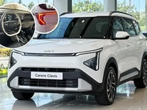 Kia Carens 2026 về đại lý tại Việt Nam: Thiết kế bắt mắt hơn, nội thất xịn hơn hẳn với màn hình kép, phanh điện tử, cạnh tranh Xpander