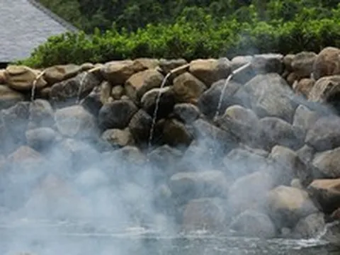 Việt Nam có 'túi nước nóng' tự nhiên 70°C giữa núi rừng: rộng 120ha, sắp triển khai mô hình giống Nhật Bản, Hàn Quốc
