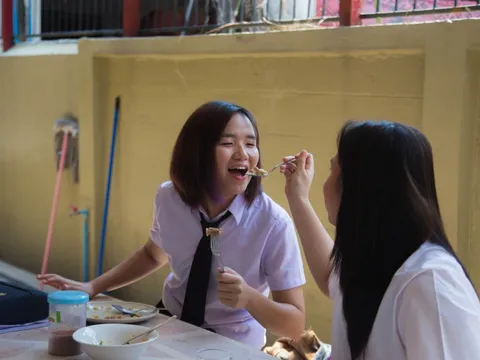 Học sinh ăn những gì, chơi ra sao trong bữa bán trú ở nhiều quốc gia?