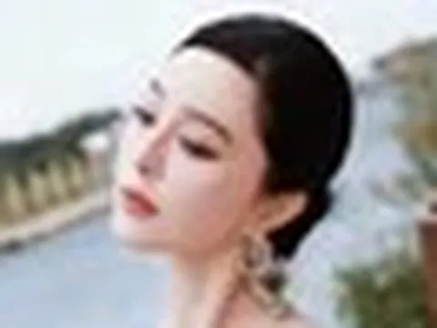 Phạm Băng Băng có cảnh 18+ quá táo bạo