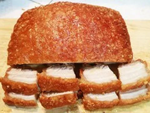 Lời khuyên dành cho những người mê ăn thịt ba chỉ