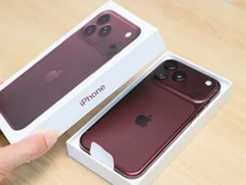 Về hàng iPhone 18 đợt 2 và đợt 3, liệu giá iPhone 18 Pro Max đã "hạ nhiệt"?