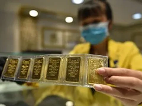 Ông Trump bác đề xuất mở lại eo biển Hormuz, giá vàng giảm về sát 4.100 USD/ounce