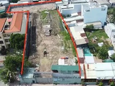'Đói vốn', doanh nghiệp bất động sản xoay chuyển bằng cách bán tài sản