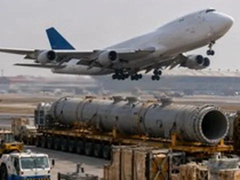 Phát hiện một máy bay Boeing 747 khởi hành từ láng giềng Việt Nam: Chở 90 tấn thiết bị tới Saudi Arabia, thực hiện một nhiệm vụ quan trọng
