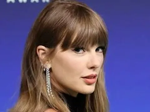 Huyền thoại âm nhạc gây bão khi gọi Taylor Swift là 'đỉnh cao của sự tầm thường'