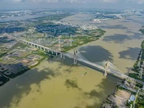 Hôm nay, tuyến cao tốc dài gần 58km chính thức khai thác, nối thành phố giàu nhất Việt Nam với tỉnh có sân bay lớn nhất cả nước