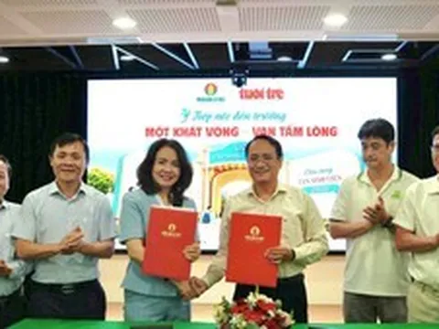 Phân bón Cà Mau dành 500 triệu đồng hỗ trợ "Tiếp sức đến trường"