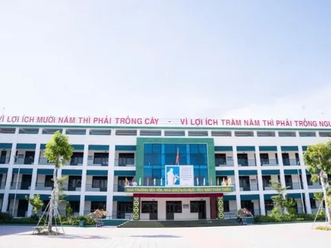 Tạm đình chỉ giáo viên bị phản ánh đánh học sinh ở Quảng Ninh