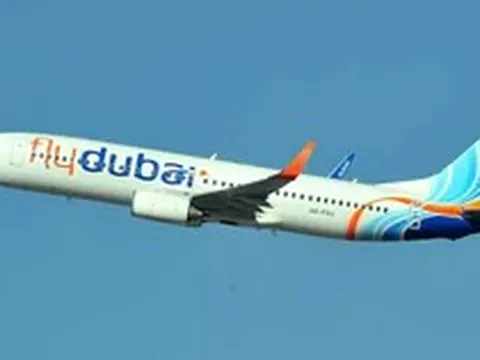 Bí ẩn về người đã hạ cánh máy bay Flydubai sau khi cơ trưởng bị đâm