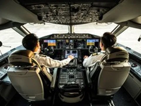 Mức lương phi công ở Việt Nam và thế giới