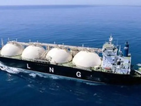 Tin vui bất ngờ từ Eo biển Hormuz báo về