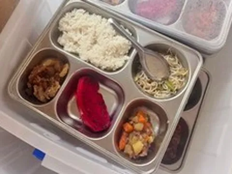 Vụ suất ăn 'giống tóp mỡ': Nhà trường tổ chức bữa ăn bán trú trở lại